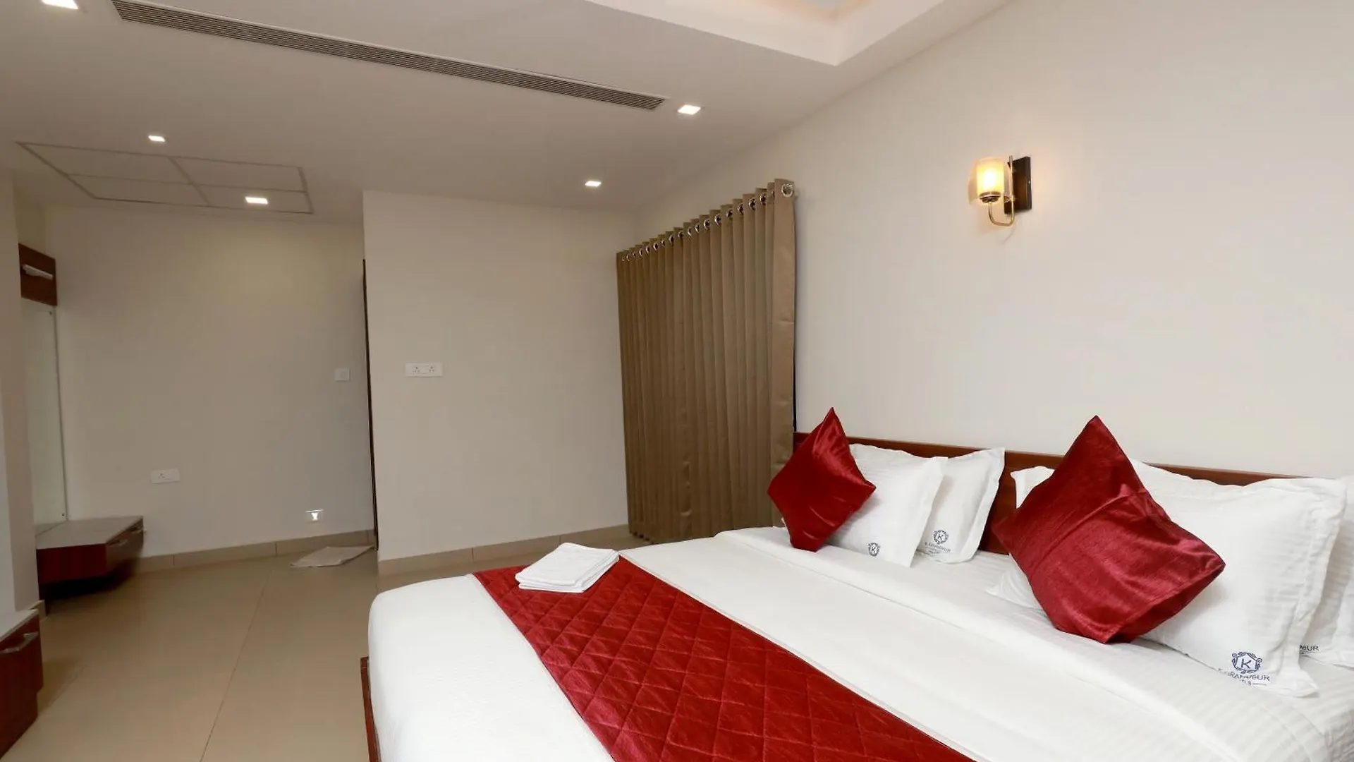 K Grandeur Hotels Kochi 3*,  India